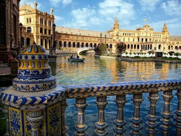 Las Cruzadas Melia-Plaza De Espana Sevilla Eksteriør bilde